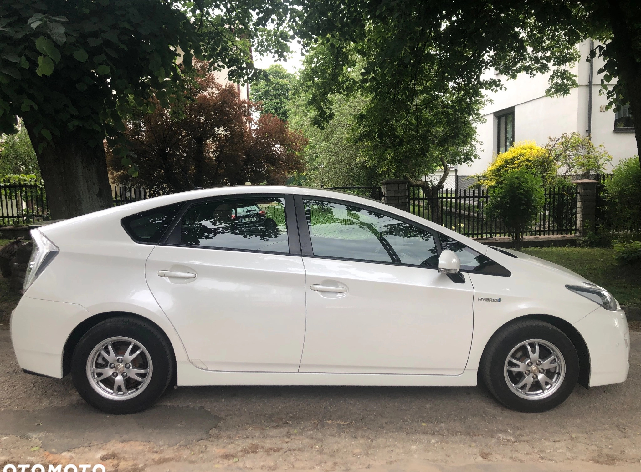 Toyota Prius cena 37900 przebieg: 310000, rok produkcji 2010 z Lublin małe 667